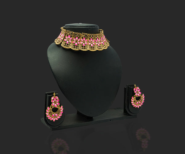 Rose Radiance Choker Ensemble